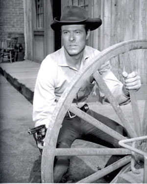 Robert Culp as Hoby Gilman on "Trackdown".