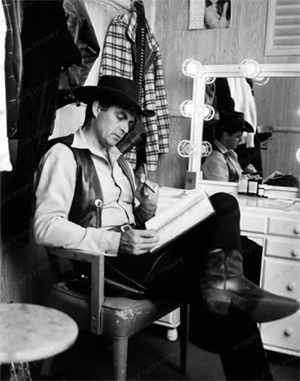 Rory Calhoun studies his “Texan” script. (Thanx to Terry Cutts.) 