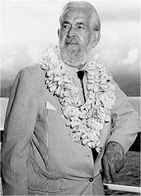 Gabby Hayes in May 1965 aboard the Matson liner Lurline ready to sail to Hawaii. 