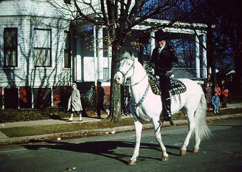 Hopalong Cassidy in the 1957 High Point, NC, Christmas parade. (Photo courtesy Theron Gailey who took the photo in‘57 and his nephew Rick Clymer.)