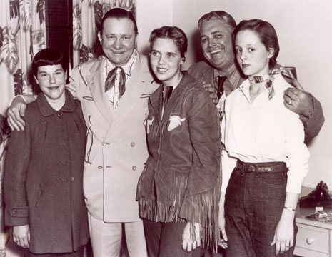 Tex Ritter in 1956 with members of the Dodge City, Kansas, 4-H clubs.