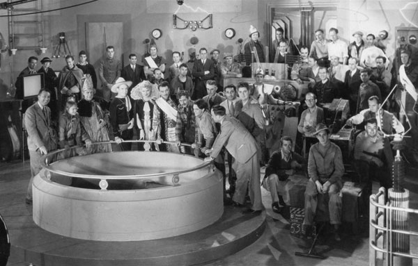 The cast and crew of Gene Autry’s “Phantom Empire” (‘35 Mascot). 