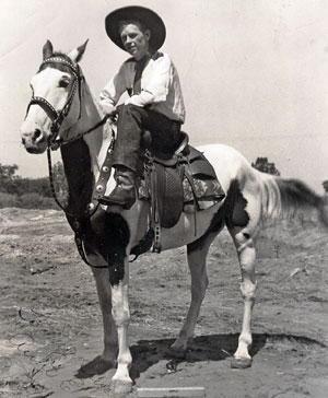 A very young pre-Republic Rex Allen. (Thanx to Glenn Mueller.) 